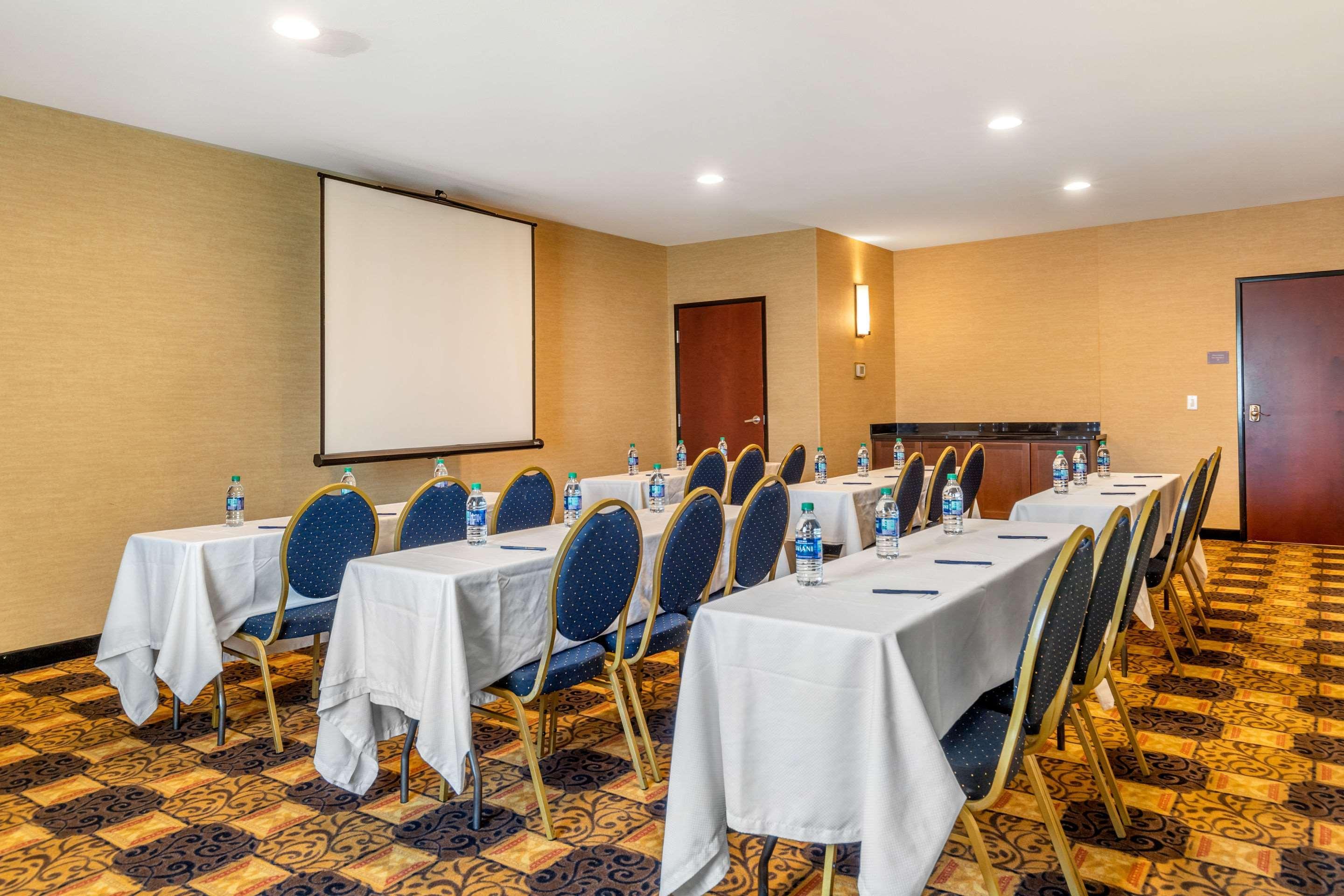 Comfort Suites San Antonio North - Stone Oak Екстериор снимка