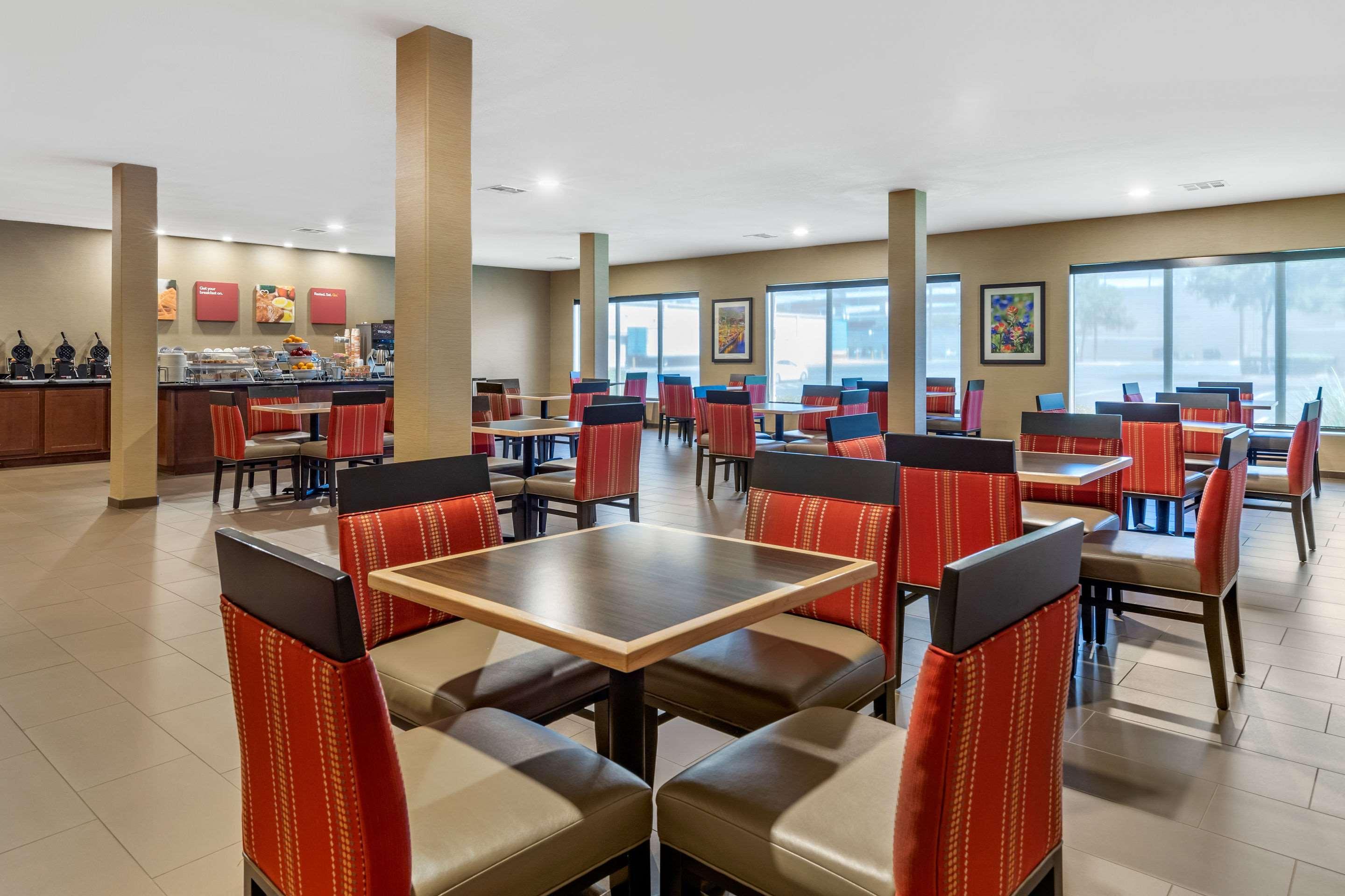 Comfort Suites San Antonio North - Stone Oak Екстериор снимка