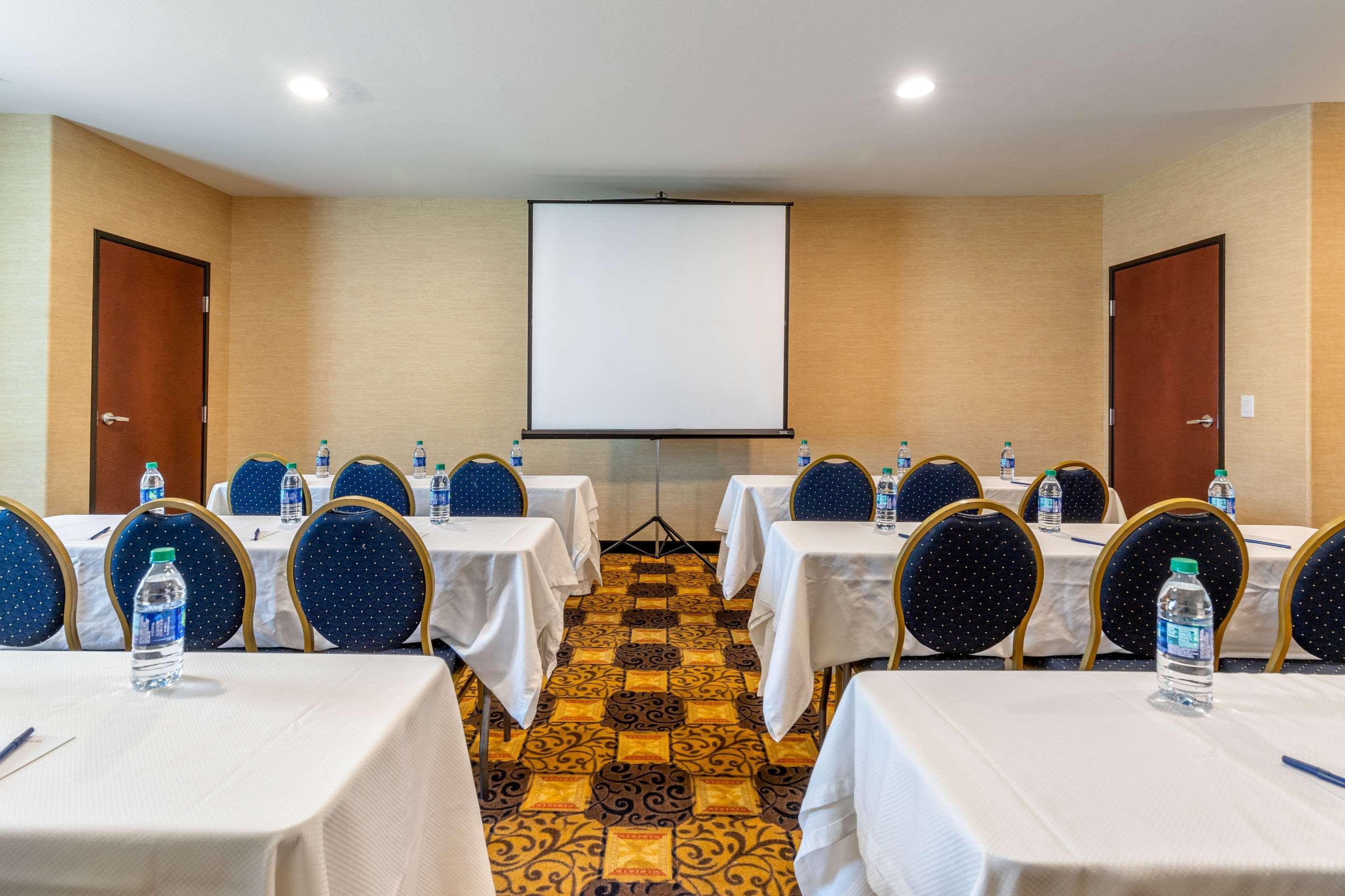 Comfort Suites San Antonio North - Stone Oak Екстериор снимка