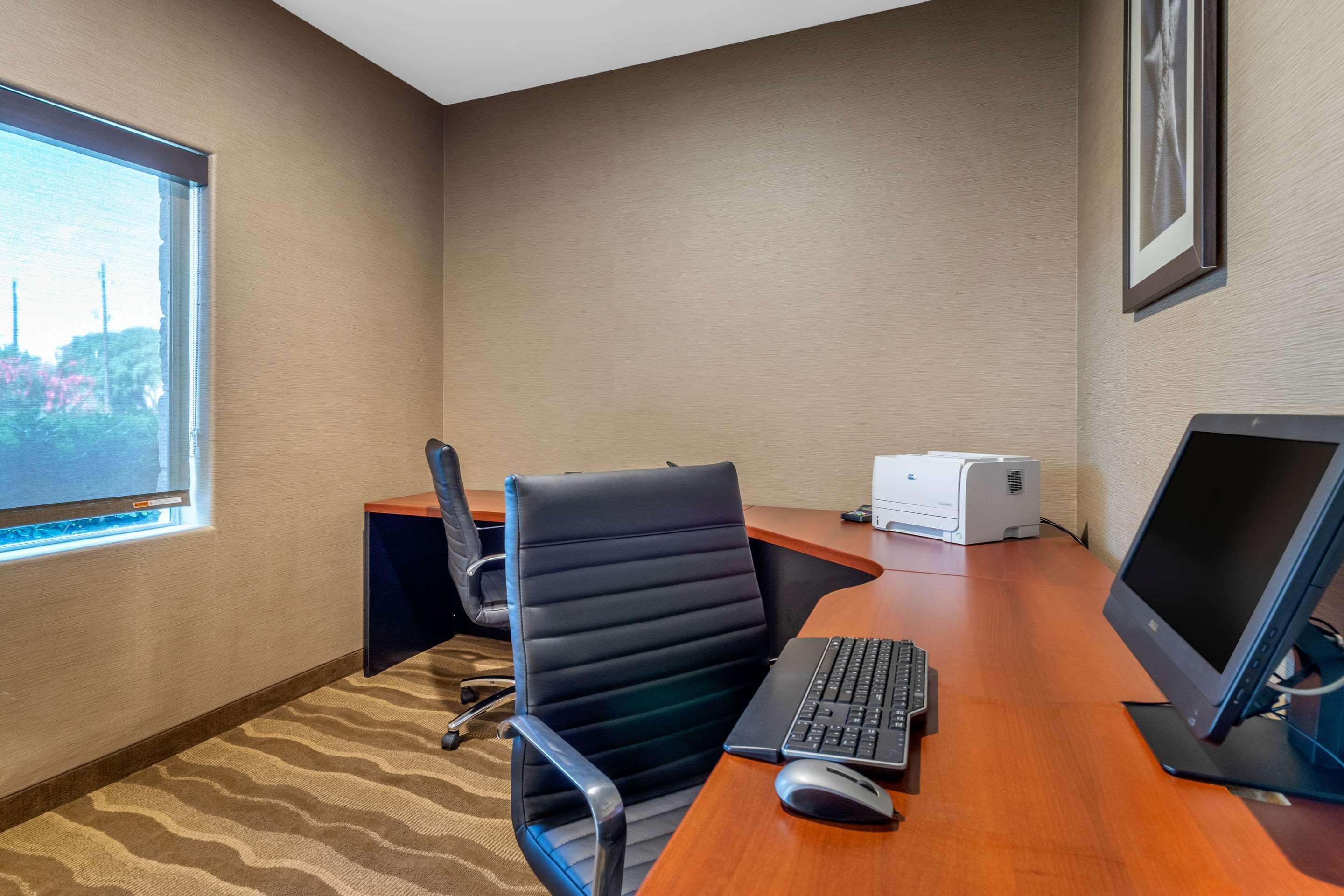 Comfort Suites San Antonio North - Stone Oak Екстериор снимка